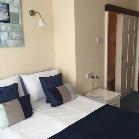 Marlow Guest house