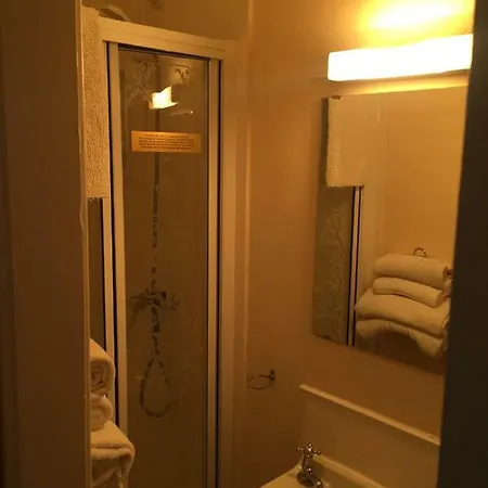 Marlow Guest house