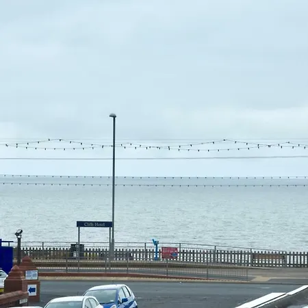 Empress Select Flats Blackpool