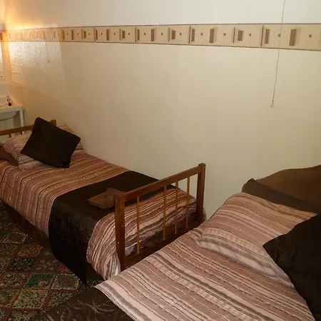 Ardwick House Bed & Breakfast