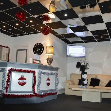 Hotel La Tour 3*