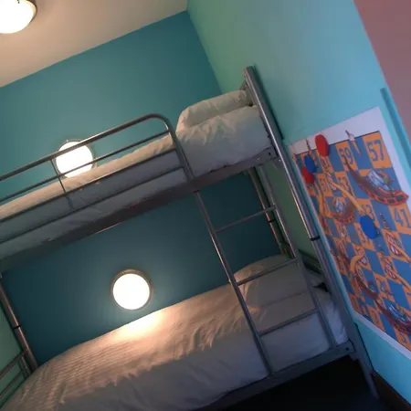 The Big Blue - Pleasure 4* Blackpool