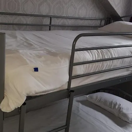 Mere Bed & Breakfast