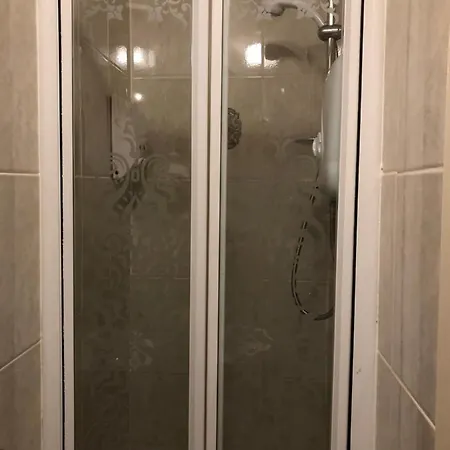 Melrose Guest house 3*