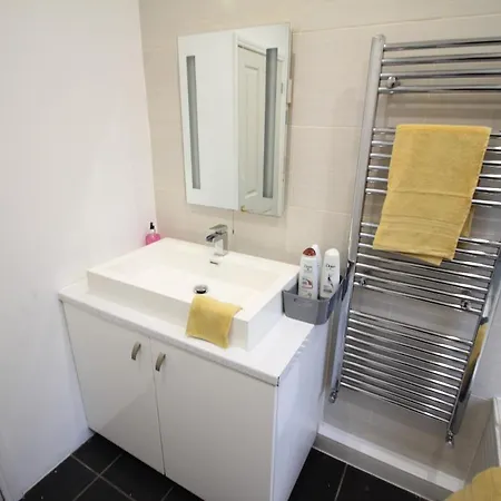 Bryan Choice - Close To Town Centre - Games - Large Holiday home