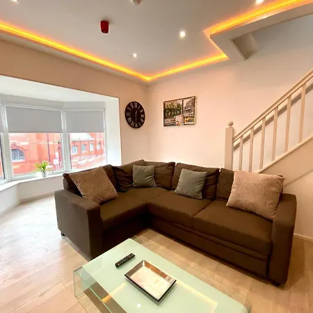 Princess Theatre View By Service Apartment Blackpool