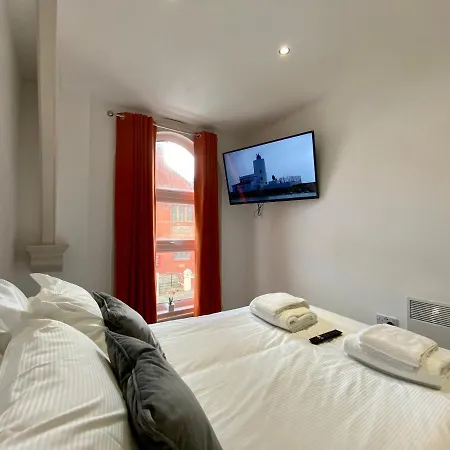 Apartment Princess Theatre View By Service