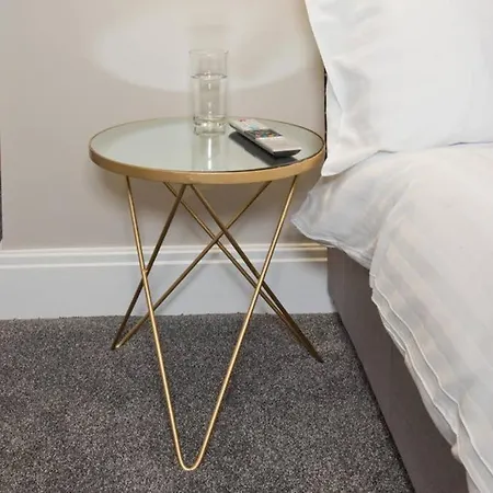 Blackbird Luxury 2 Bed 8 Blackpool