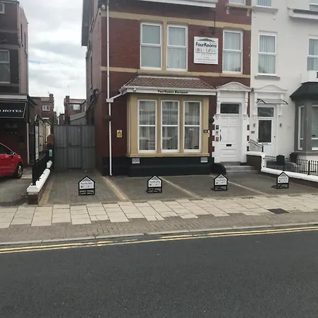 Fourrooms Bed & Breakfast Blackpool