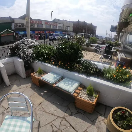 Danescourt Отель 3*