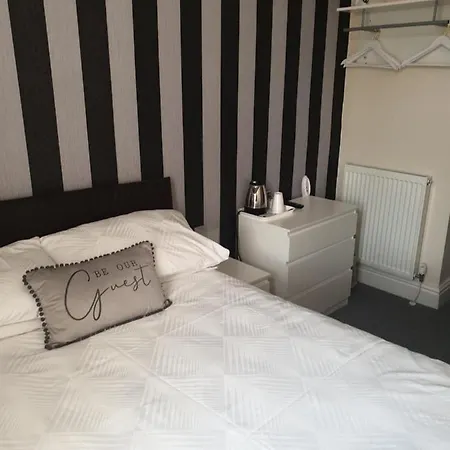 Langroyd Guest house Blackpool