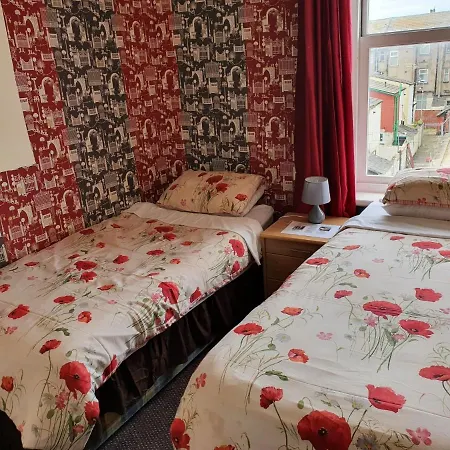 Foxhall Village 2*