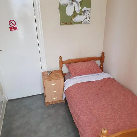 Guest house Foxhall Village