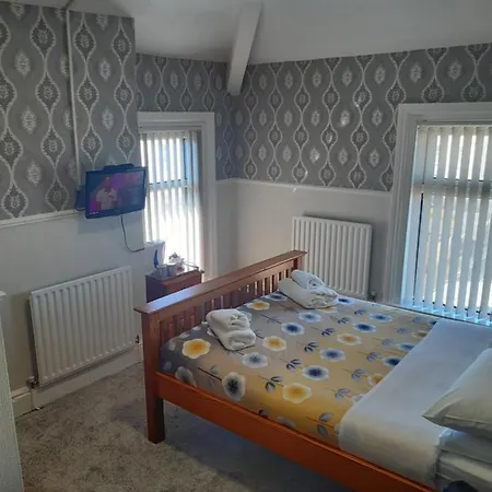 Wellington 2* Blackpool