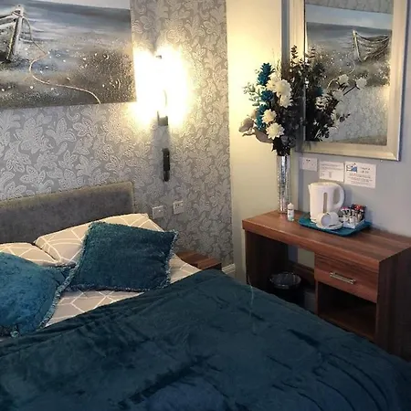 Springfield Hotel 2*