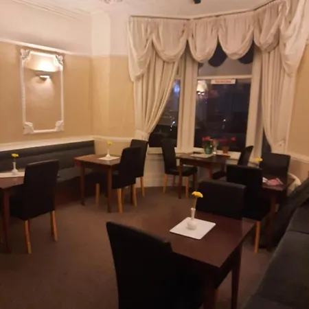 Bed & Breakfast Lynwood 3*