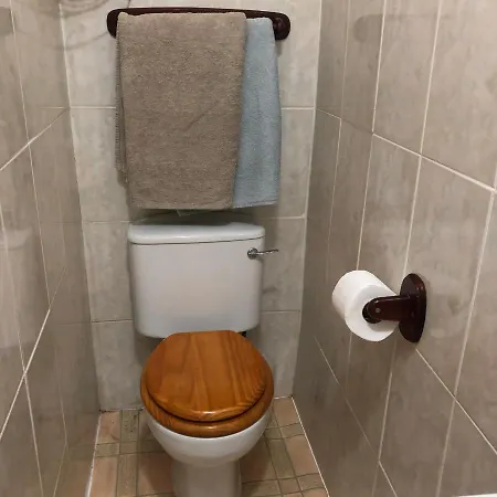 Melrose Guest house 3*