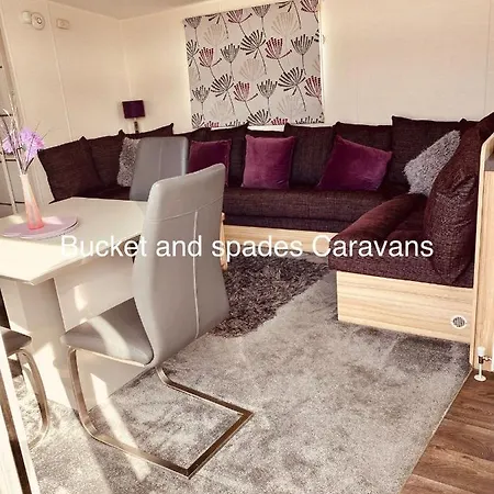 Caravans Marton Mere *