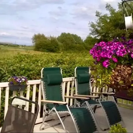 Caravans Marton Mere