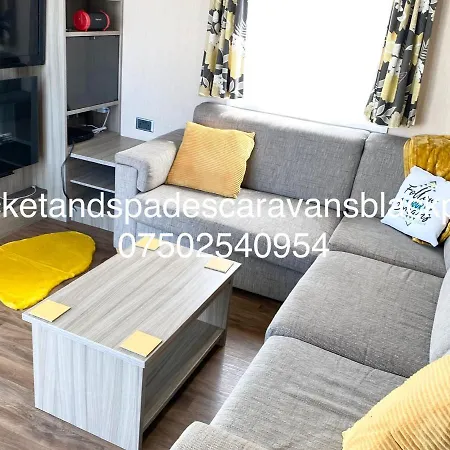 Campingplads Caravans Marton Mere *