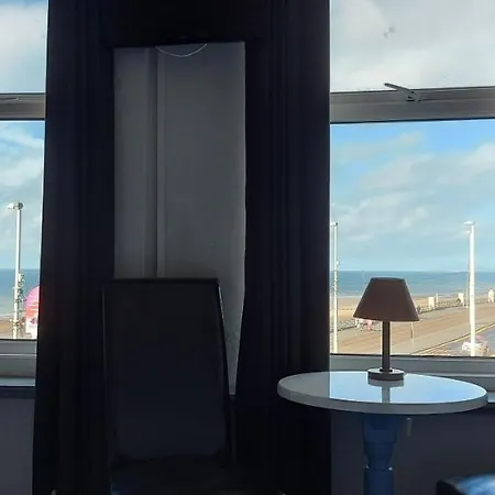 Bowies Orman Evi Blackpool