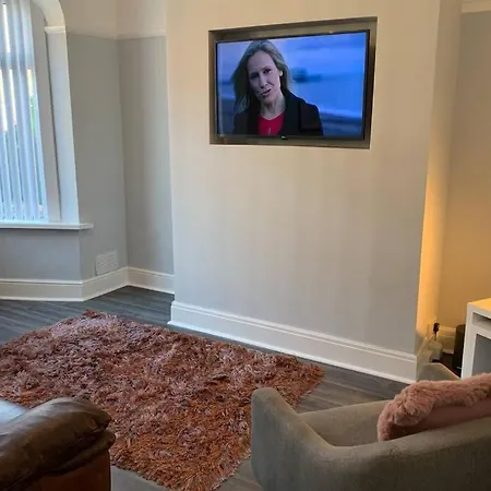 Modern Fully Refurbished 3 Bedroom Blackpool
