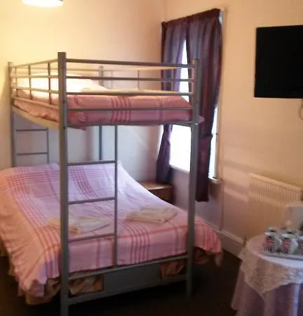 The Falcon Bed & Breakfast Blackpool