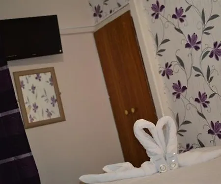 The Chimes On The Sea 3* Blackpool