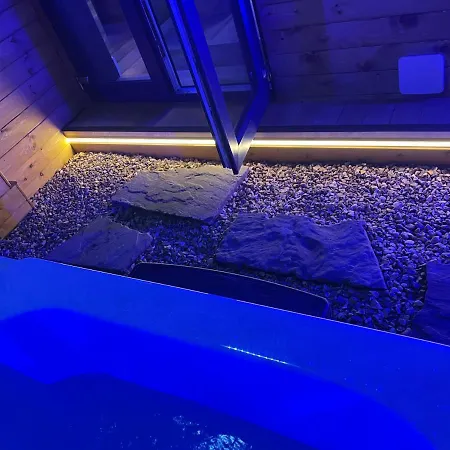 Breeze - Luxury Group - Sleeps 19 Blackpool