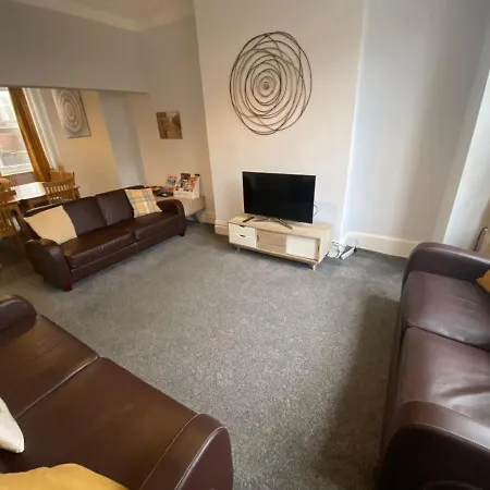 Abode - Palatine House *