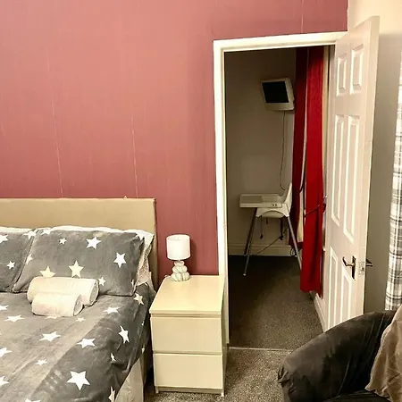 The Jean Martyn 5* Blackpool