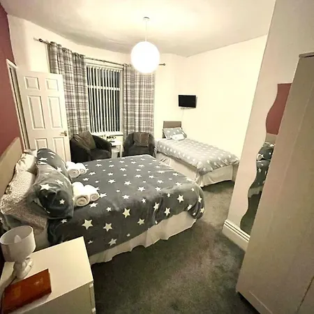 The Jean Martyn 5* Blackpool