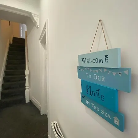 Abode - Palatine House *