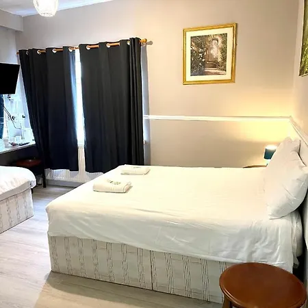 Guest house Topaz