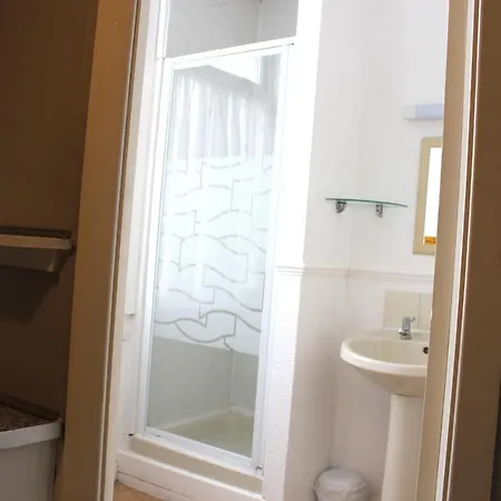 Guest house Topaz