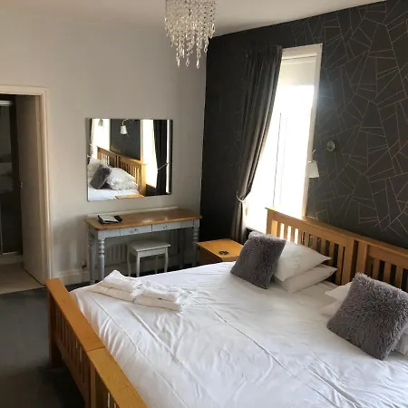 The Fossil Tree 4* Blackpool
