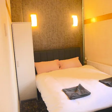 Hotel Sam 3*