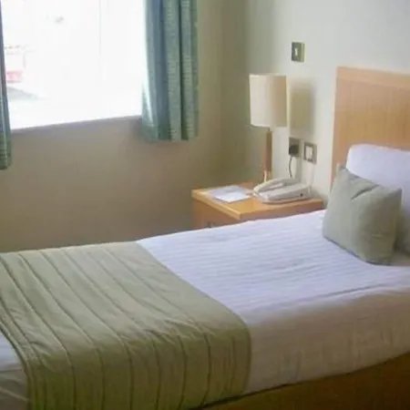 Carousel Hotel 3*
