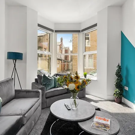 Luxe Holiday By Sasco Apartment *