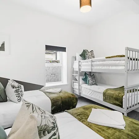 Luxe Holiday By Sasco Apartment
