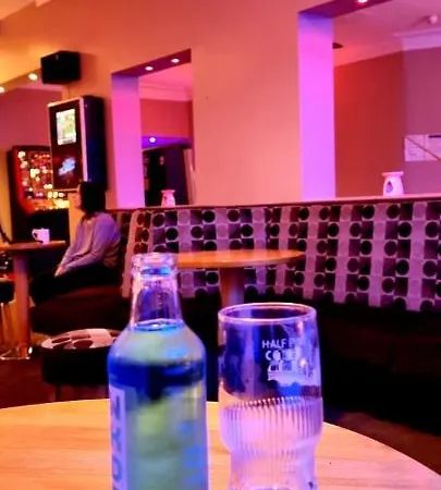 Hotel The Avari Blackpool