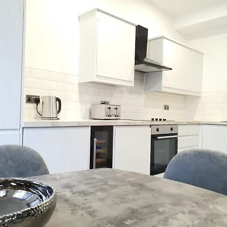 Dysa Banks Apartment *