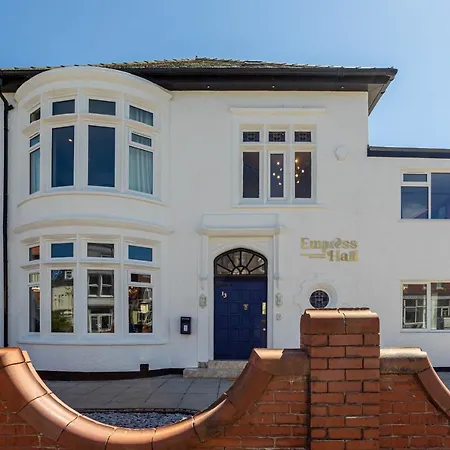 Dom wakacyjny Empress Hall By Charles Alexander Short - Sleeps 20 Blackpool