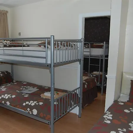 Atlantis Bed & Breakfast 3*