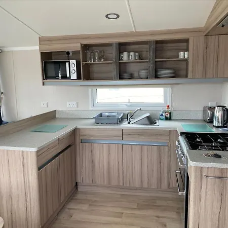 Caravans Marton Mere *