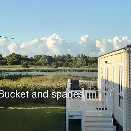 Campingplads Caravans Marton Mere