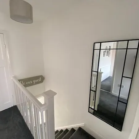 New 3 Bedroom Family With Outdoor Living