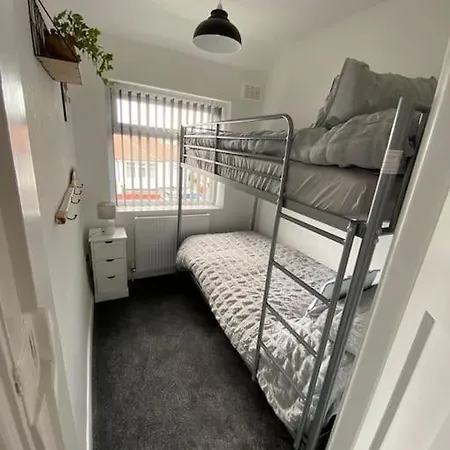 New 3 Bedroom Family With Outdoor Living * Blackpool