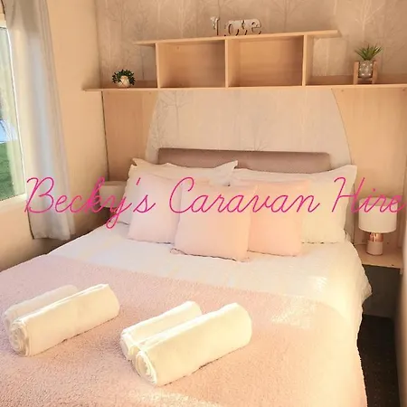 База отдыха Becky's Caravan At Marton Mere Блэкпул