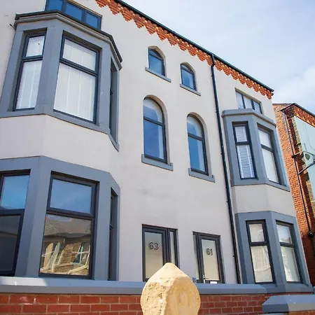 Withnell - Four - Ground Floor Apartment *